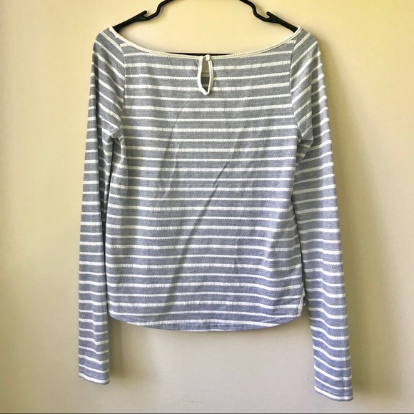 DONATING 8/1! | Anthropologie | striped top - Picture 3 of 6